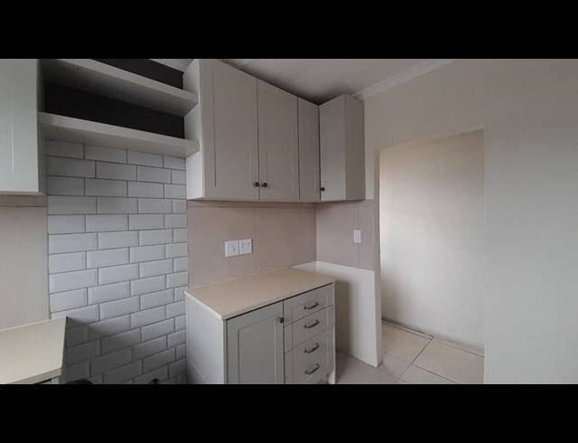 4 BEDROOM HOUSE FOR SALE IN BEACON HILL
